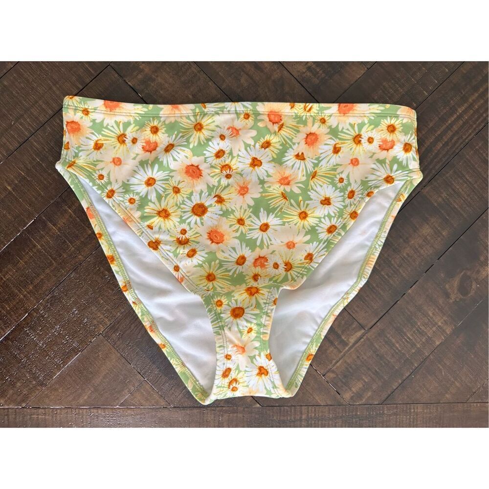 Wild Fable Green and Yellow Daisy Love Bikini Bottoms New Size X 14/16 New - Picture 3 of 5